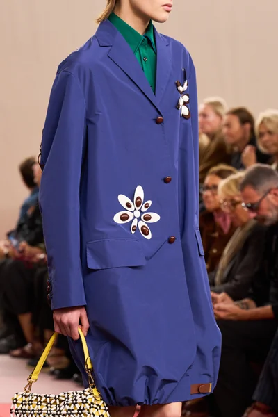 Look 6